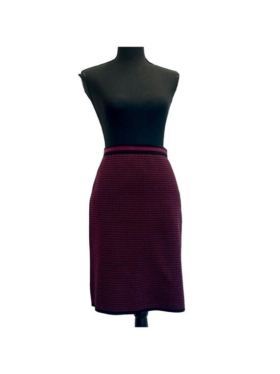 Karl Lagerfeld Dresses & Skirts - KARL Lagerfeld red Burgundy black geometric print knit pencil skirt Sz M NWT